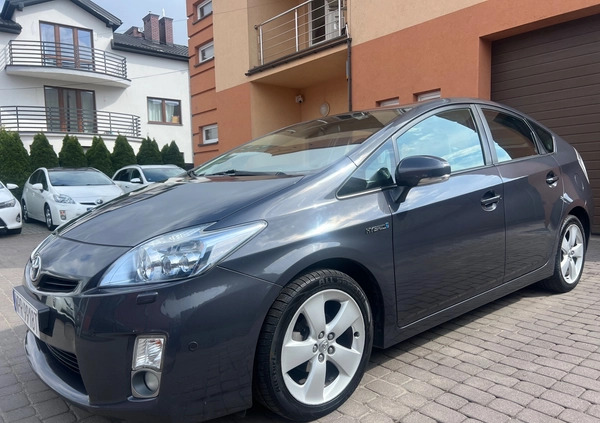 Toyota Prius cena 38900 przebieg: 239000, rok produkcji 2009 z Odolanów małe 352